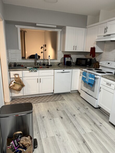 Building Photo - 769 Houston Mill Rd NE