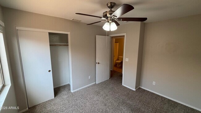 Building Photo - 15070 N 150th Ln