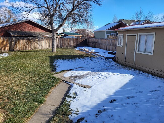 Building Photo - 2937 Swing Station Way