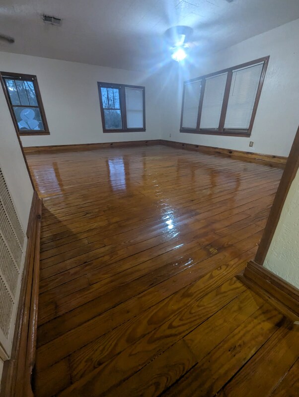 Building Photo - 8098 Eleanor Andrews Rd