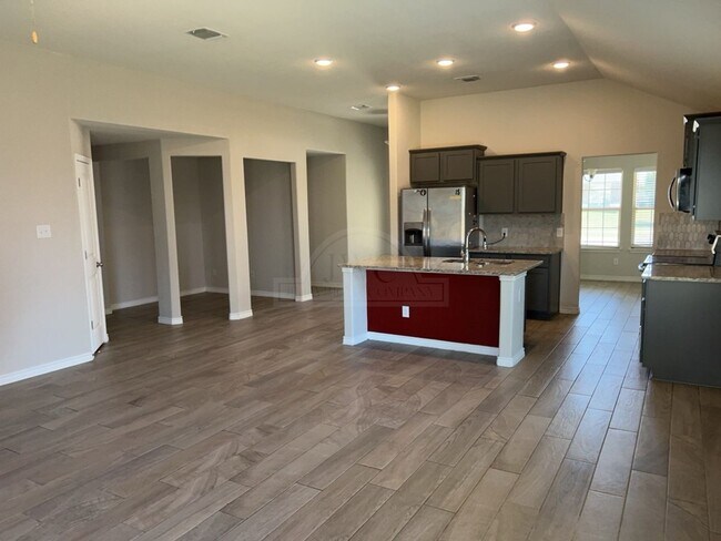Building Photo - 7607 Melanite Dr