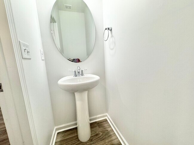 Building Photo - 3 br paired home with 2nd floor loft 2 car garage near I-40 and I-77