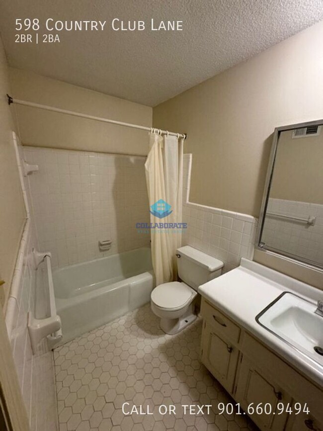 Building Photo - 598 Country Club Ln