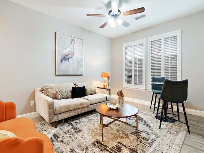 Building Photo - 3228 Port Royal Ct