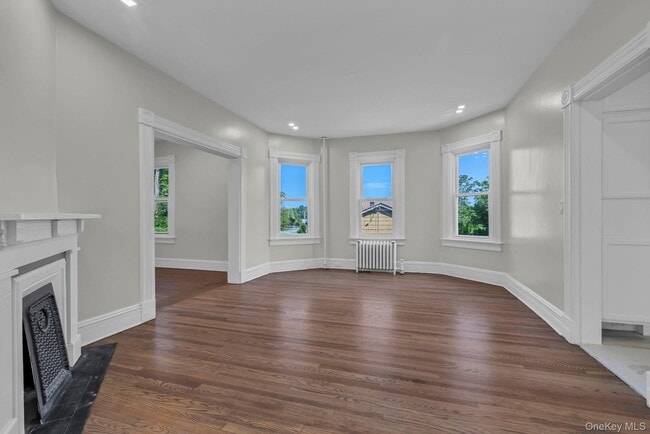 Building Photo - 2819 NY-207