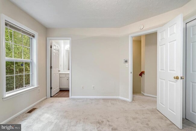 Building Photo - 9700 W Midland Way