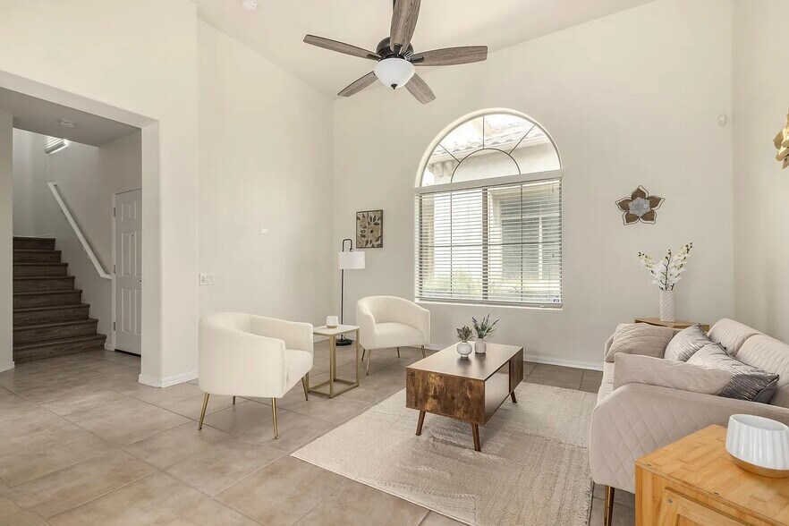 Building Photo - 16017 N 19th Dr