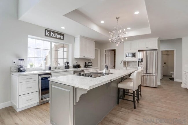 Building Photo - 1696 Gil Way