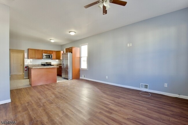 Building Photo - 286 Williamson Ave