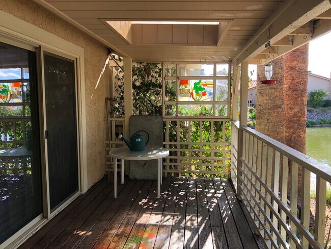 Building Photo - Available from May to November 2026!  Lovely Waterfront Home in 45+ Active Adult Resort Community...