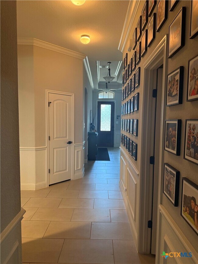 Building Photo - 6213 Morganite Ln