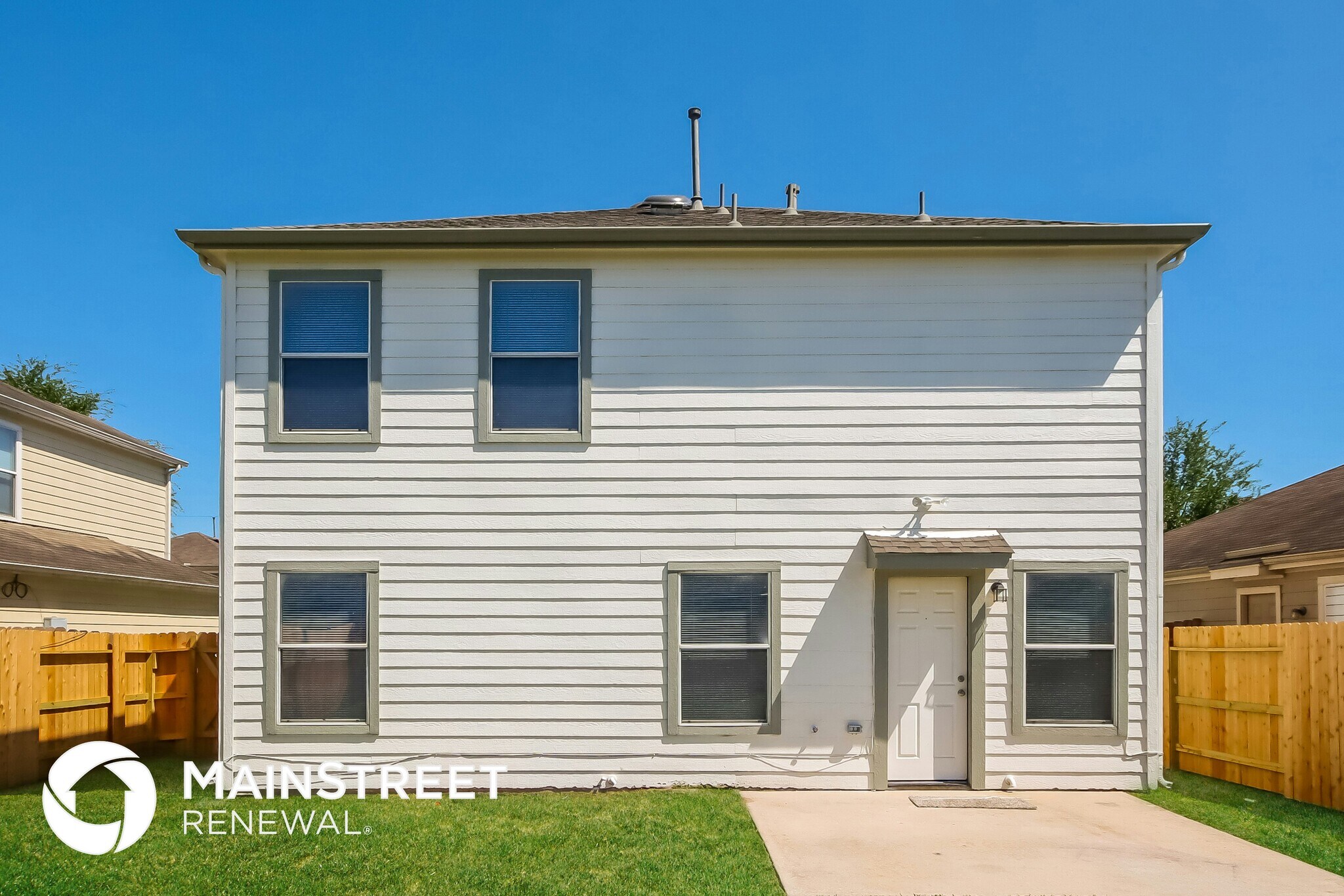 Building Photo - 819 Grand Plains Dr