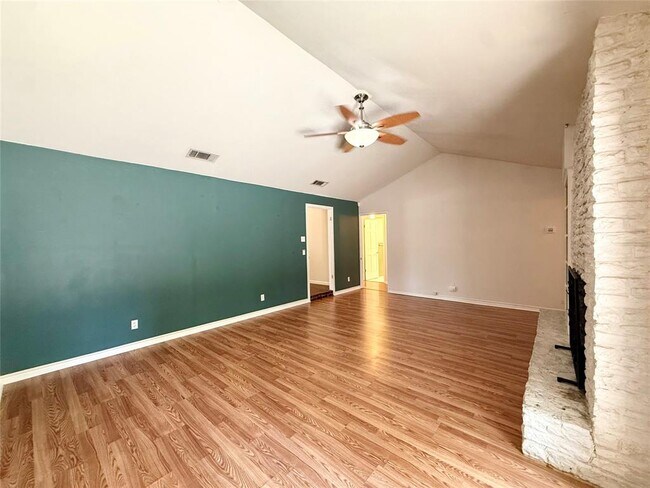 Building Photo - 6301 Emory Ln