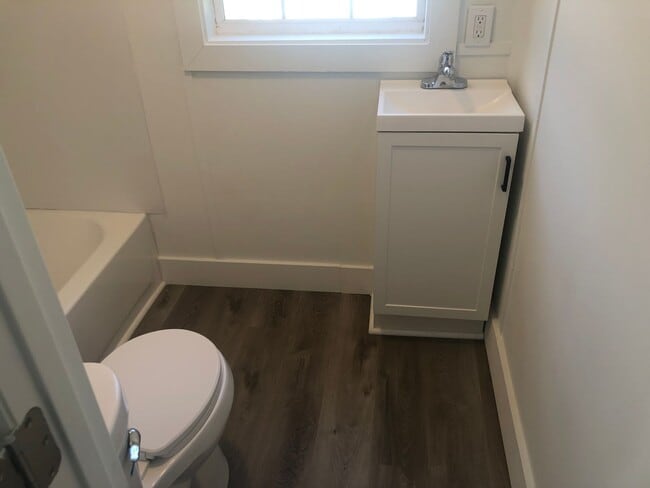 Building Photo - Newly remodeled home is located in Lancast...