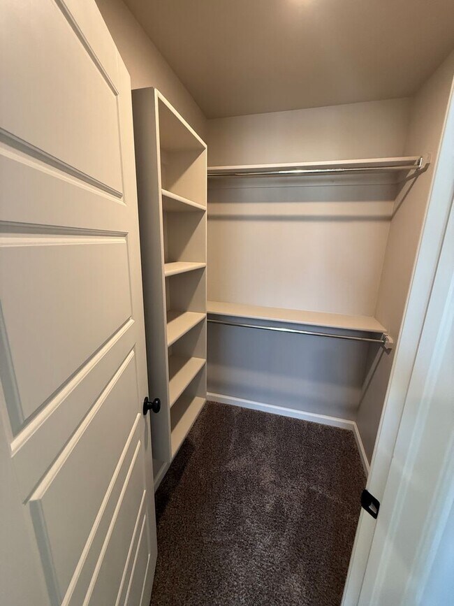 Building Photo - 7736 Westhall Pl