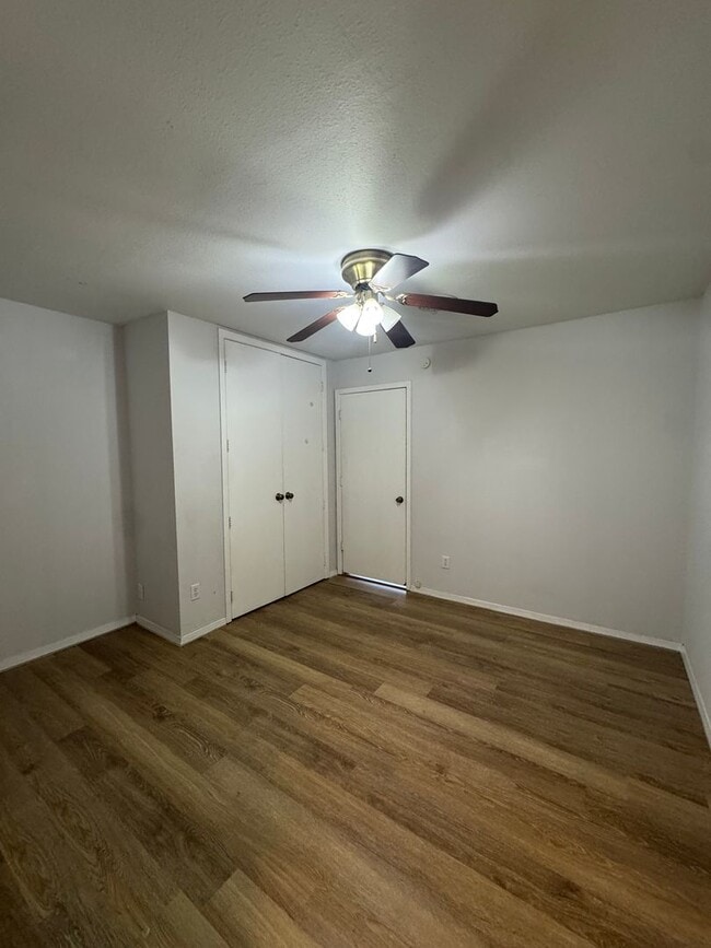 Building Photo - 5220 Jean Ave