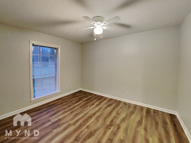 Building Photo - 3655 Old Brownsville Rd