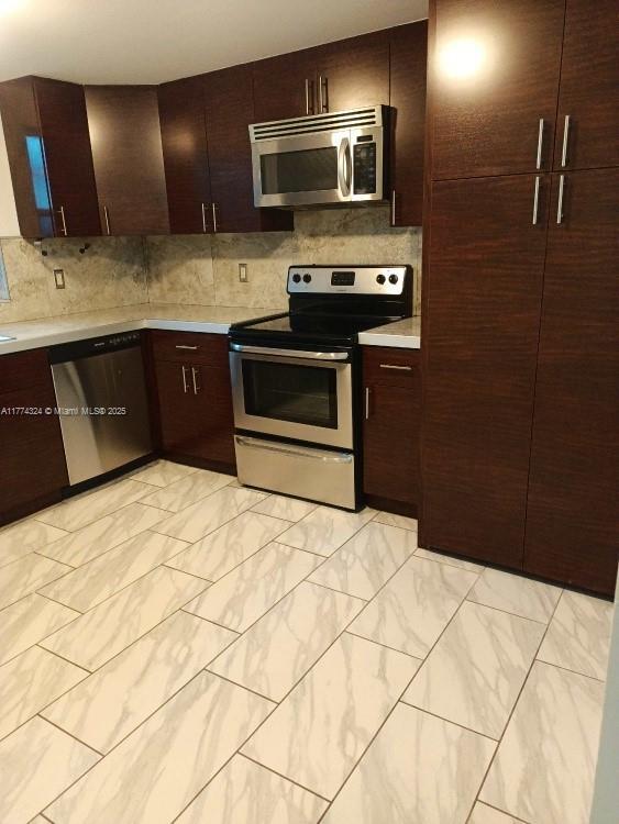 Building Photo - 1460 SW 29th St