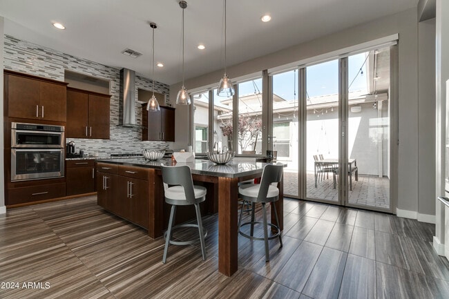 Building Photo - 5760 S Huachuca Way