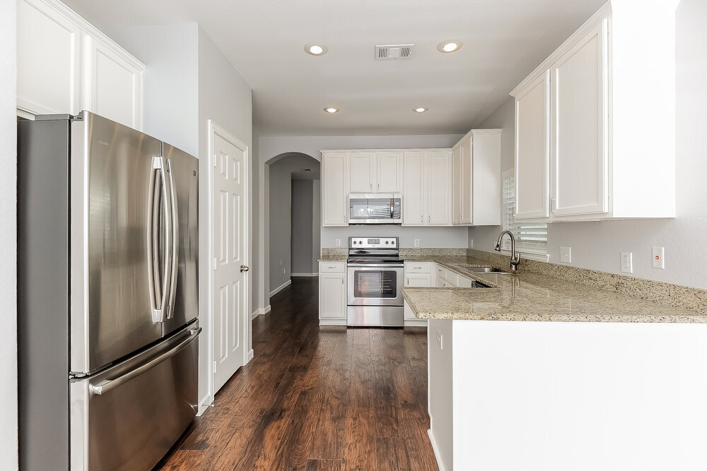 Building Photo - 9824 Birch Dr