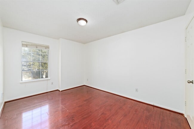 Building Photo - 3618 Windmill Village Dr