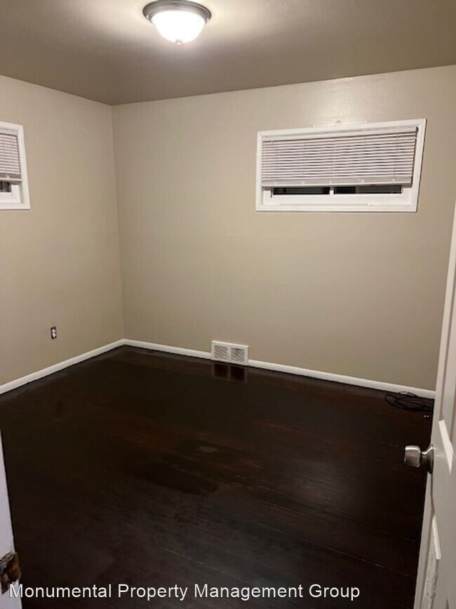 Building Photo - 3 br, 1 bath House - 744 Clair Street