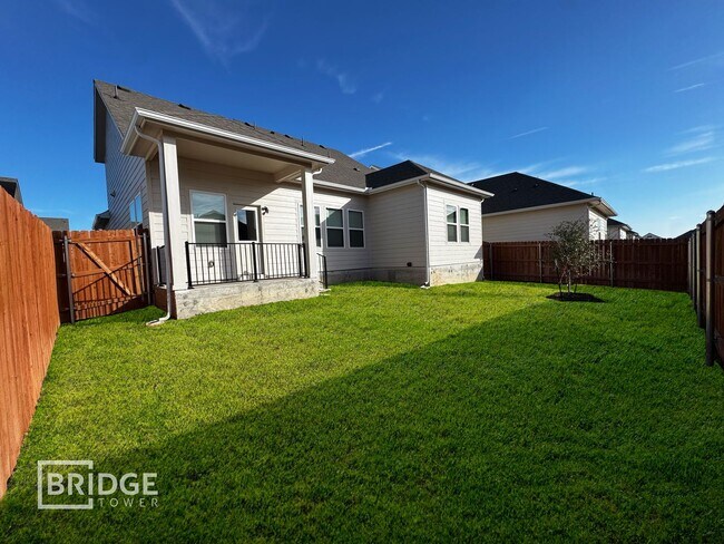 Building Photo - LIVINGSTON PLAN