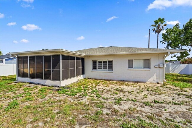 Building Photo - 4314 Pinefield Ave