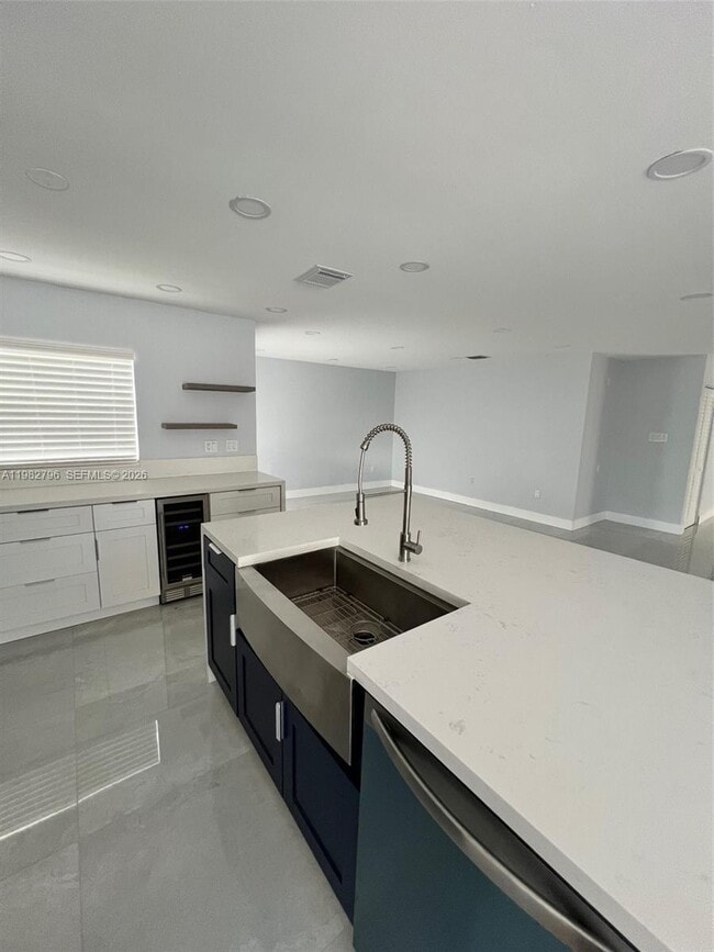 Building Photo - 13439 SW 8th Ln