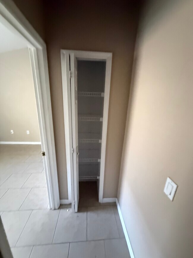 Building Photo - 3052 Wild Pepper Ave