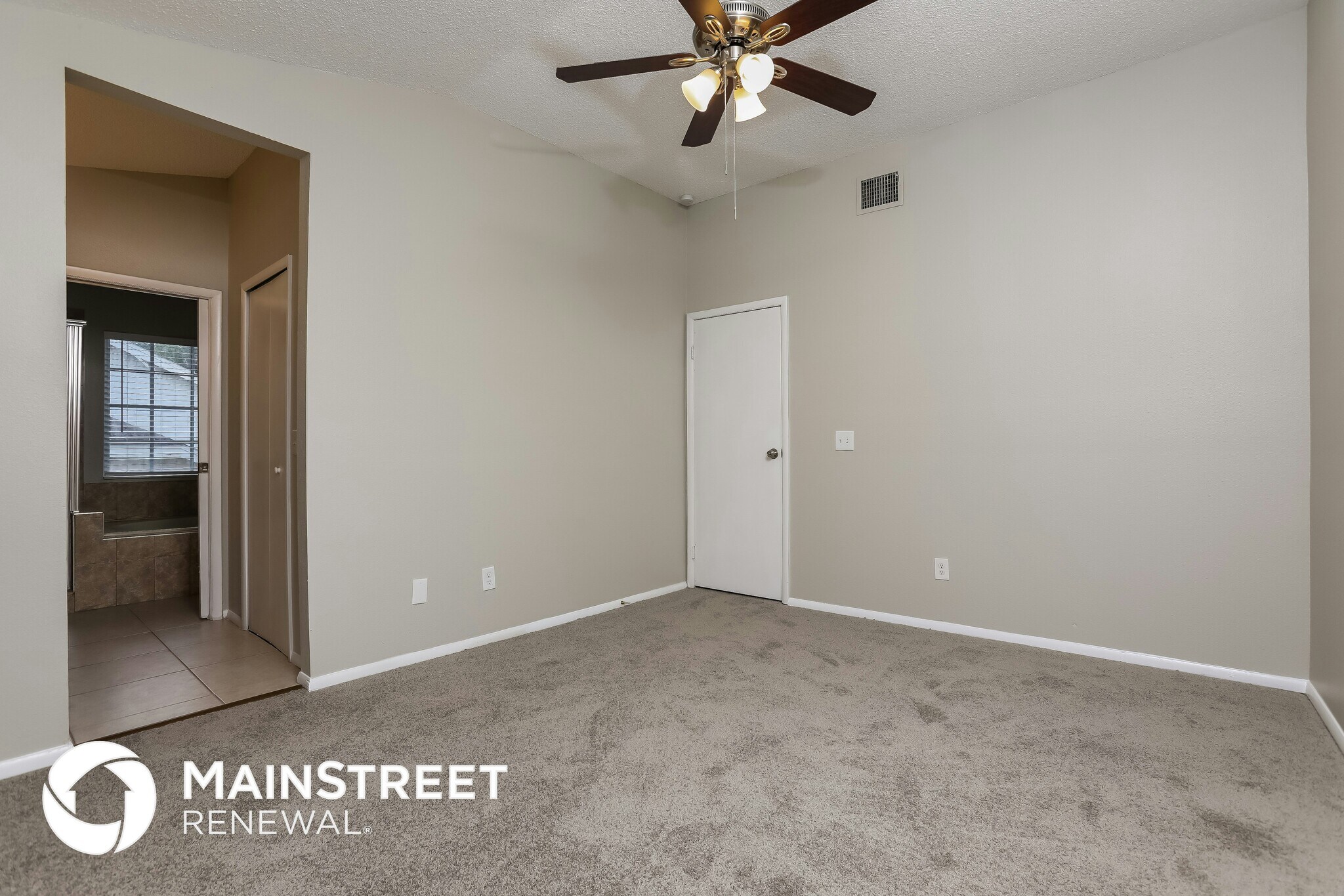 Building Photo - 10729 Satinwood Cir