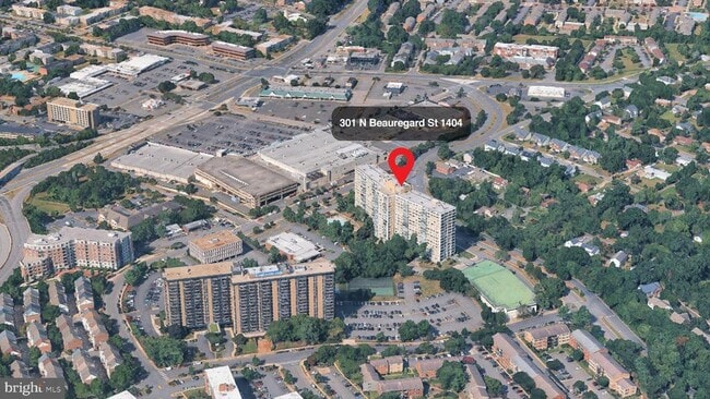 Building Photo - 301 N Beauregard St