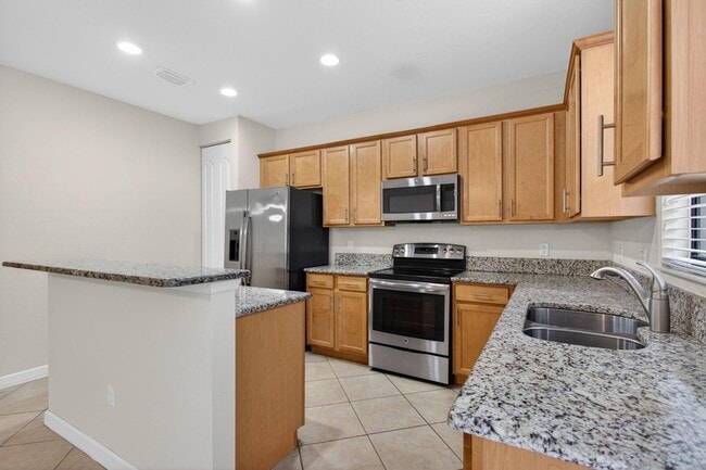 Building Photo - 8435 Blue Cove Way