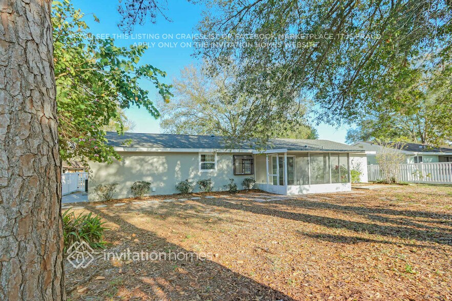 Building Photo - 8033 Banister Ln