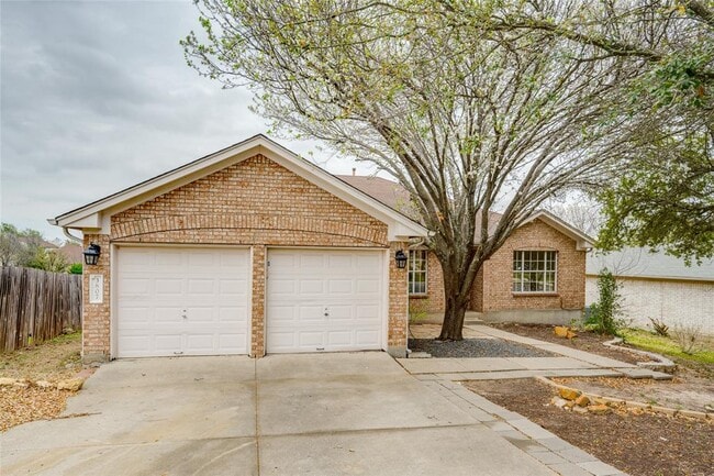 Building Photo - 3807 Eagles Nest St