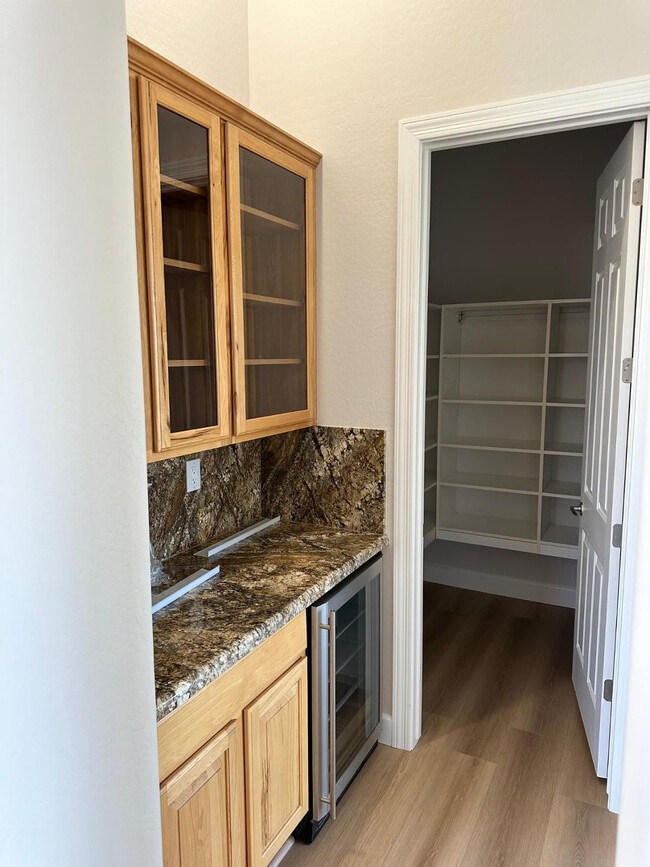 Building Photo - 42107 N Mountain Cove Dr