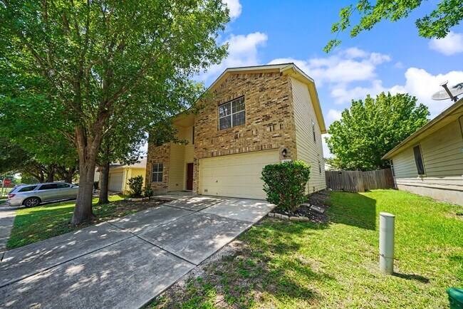 Building Photo - Spacious Cibolo Home Near Steele High School - Realtor Commission: $500