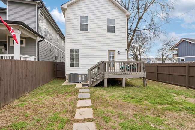 Building Photo - Single-family home for rent in The Nations