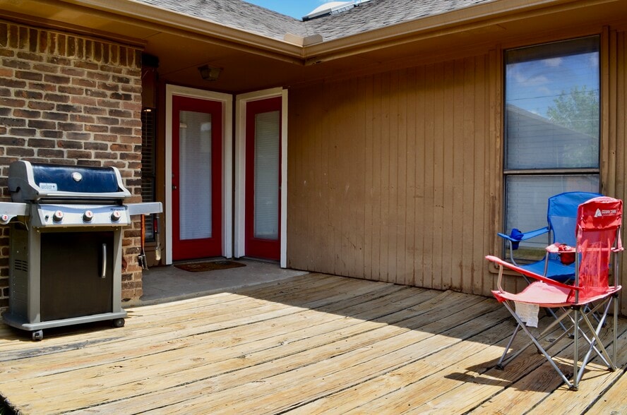 Building Photo - 13333 Fall Manor Dr