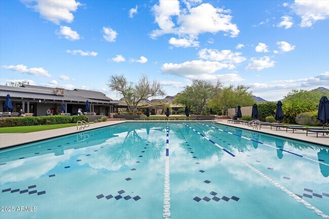 Building Photo - 9260 E Desert Village Dr