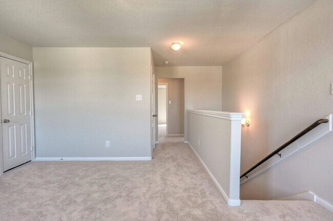 Building Photo - Blue Abbot Drive, Fresno, TX 77545 - 4 BR 2.5 BA single-family home