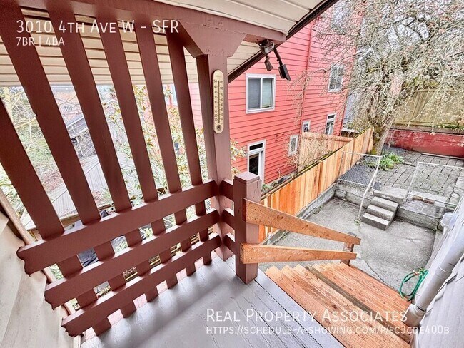 Building Photo - 3010 4th Ave W