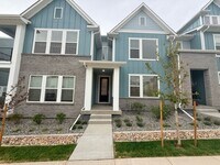 Building Photo - New 2026 3-Bedroom Townhome in Kinston Near HUB