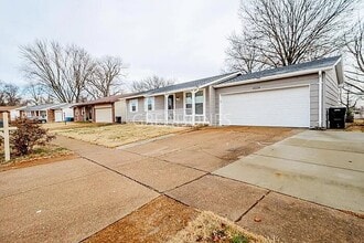 Building Photo - 3024 Chance Dr