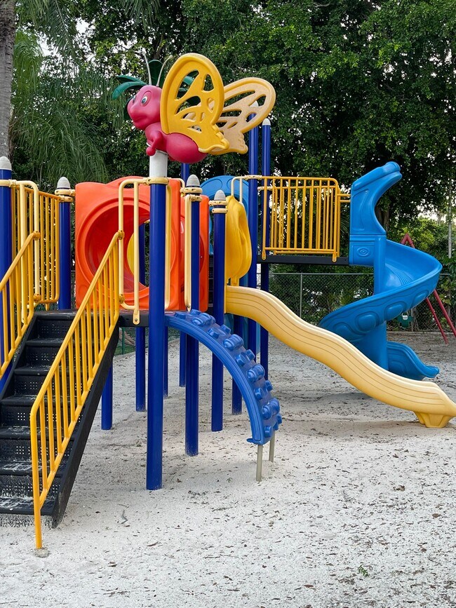 Building Photo - 18344 NW 68th Ave