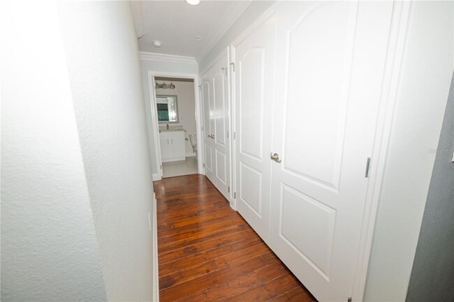 Building Photo - 8301 Foster Dr