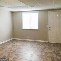 Building Photo - 8918 Sterling Ridge Ln