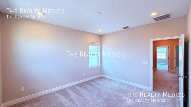 Building Photo - 6495 Cyrils Dr