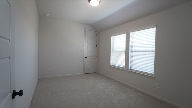 Building Photo - 4104 Hudson St