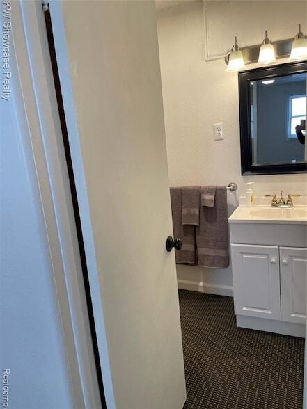 Building Photo - 4335 Territorial Rd